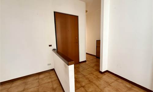 4 o più locali In Vendita a Cardano al Campo