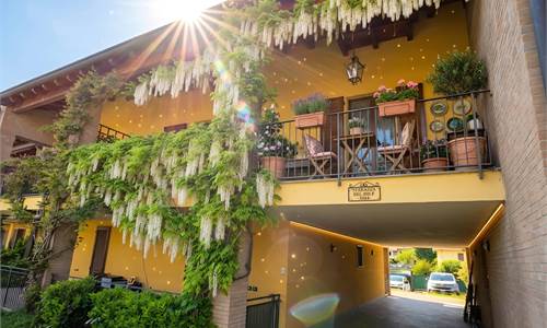 Appartamento In Vendita a Sesto Calende